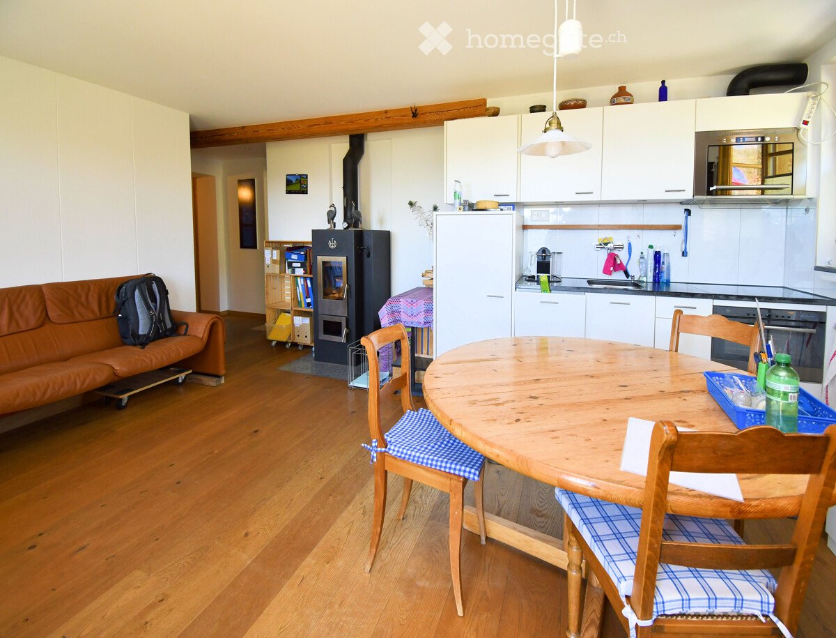 Apartment, photo 1 of 9