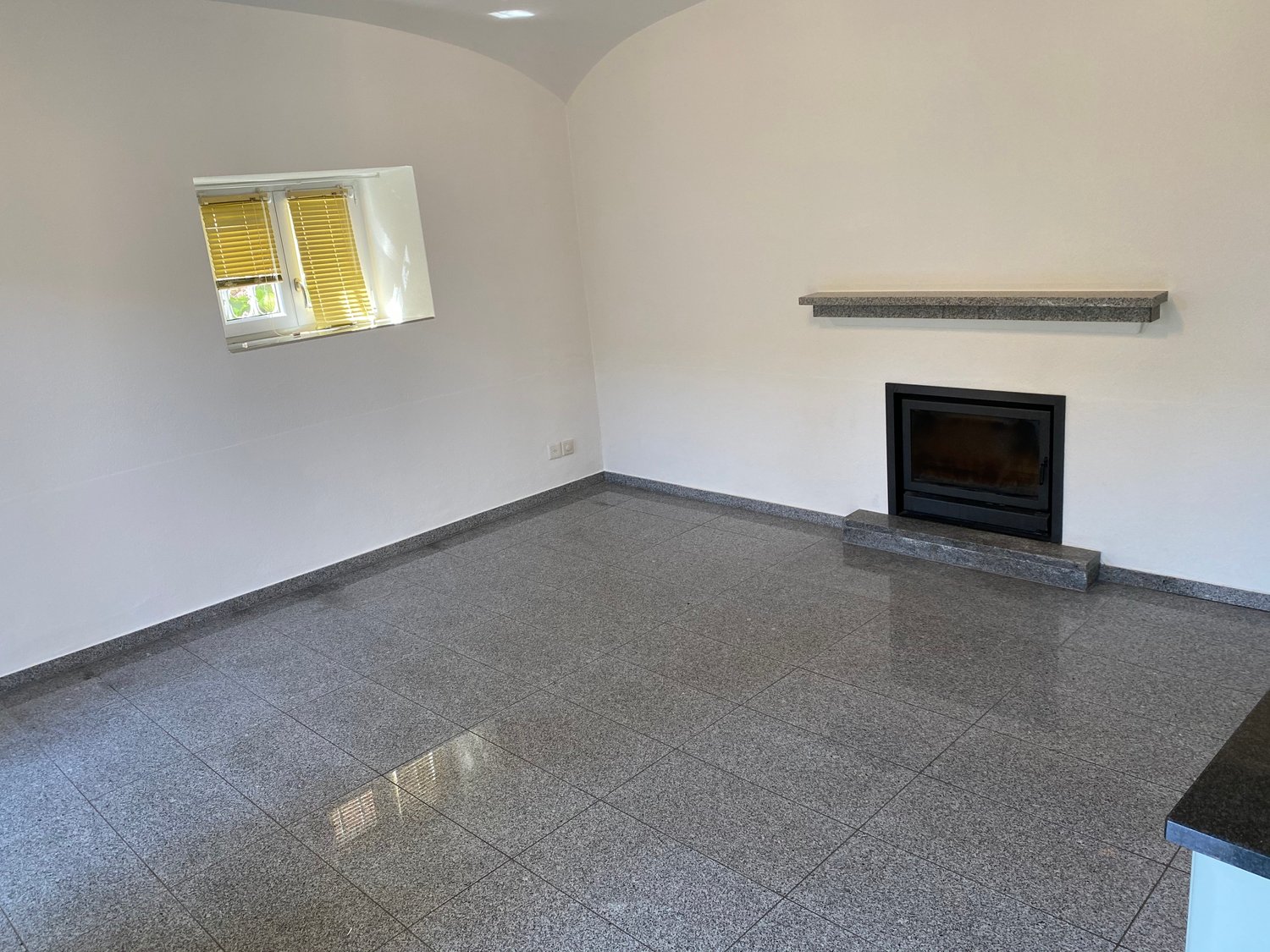 2 ½ Zimmer Wohnung, Foto 2 von 6