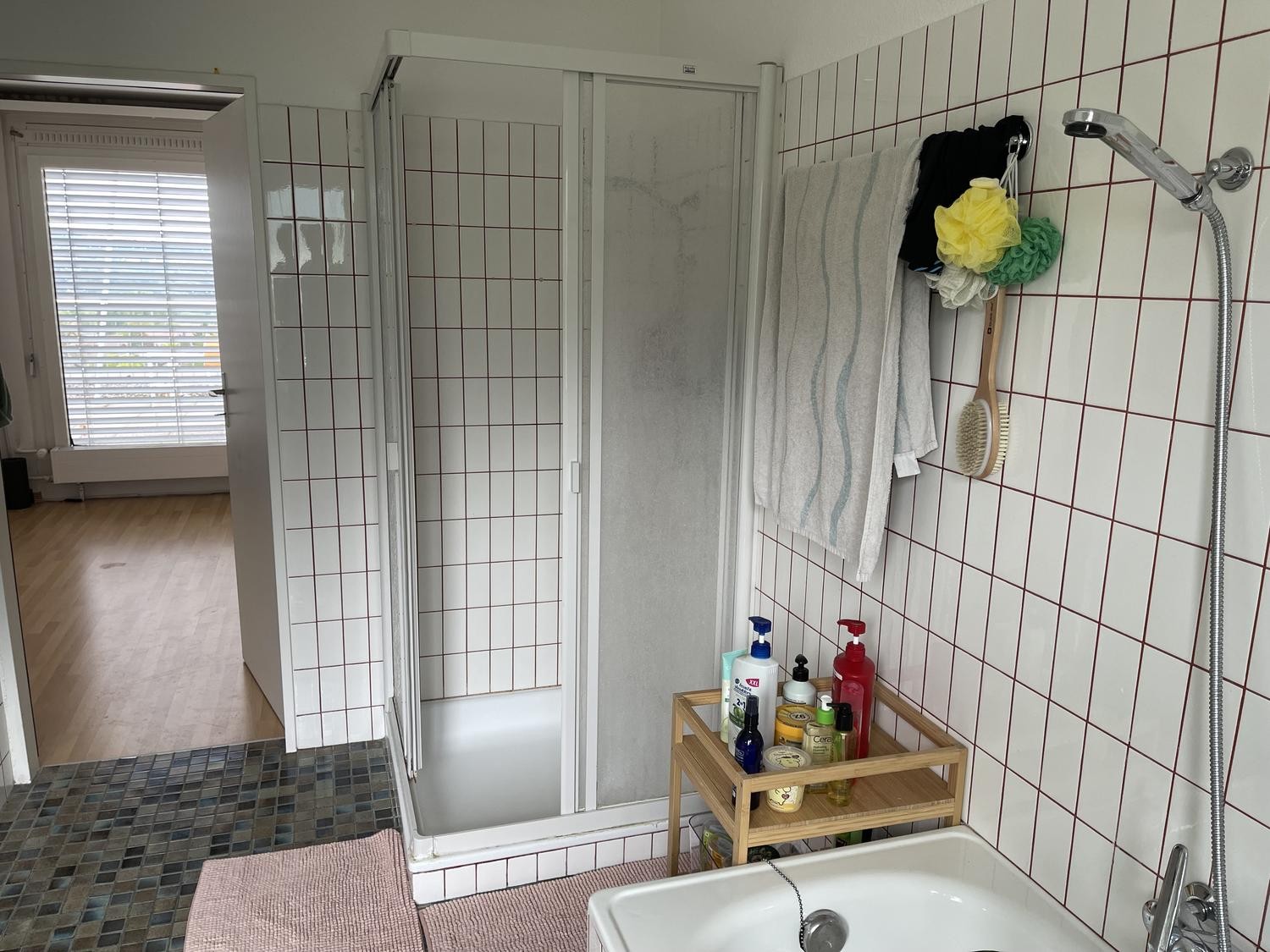 Room in a shared flat, photo 7 of 8