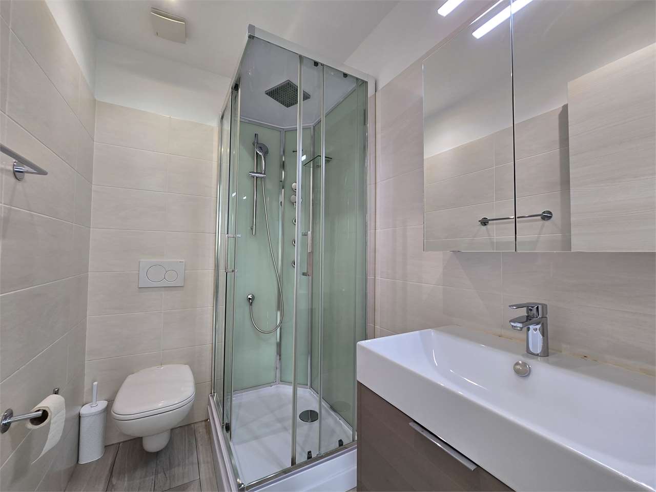 2 ½ rooms apartment