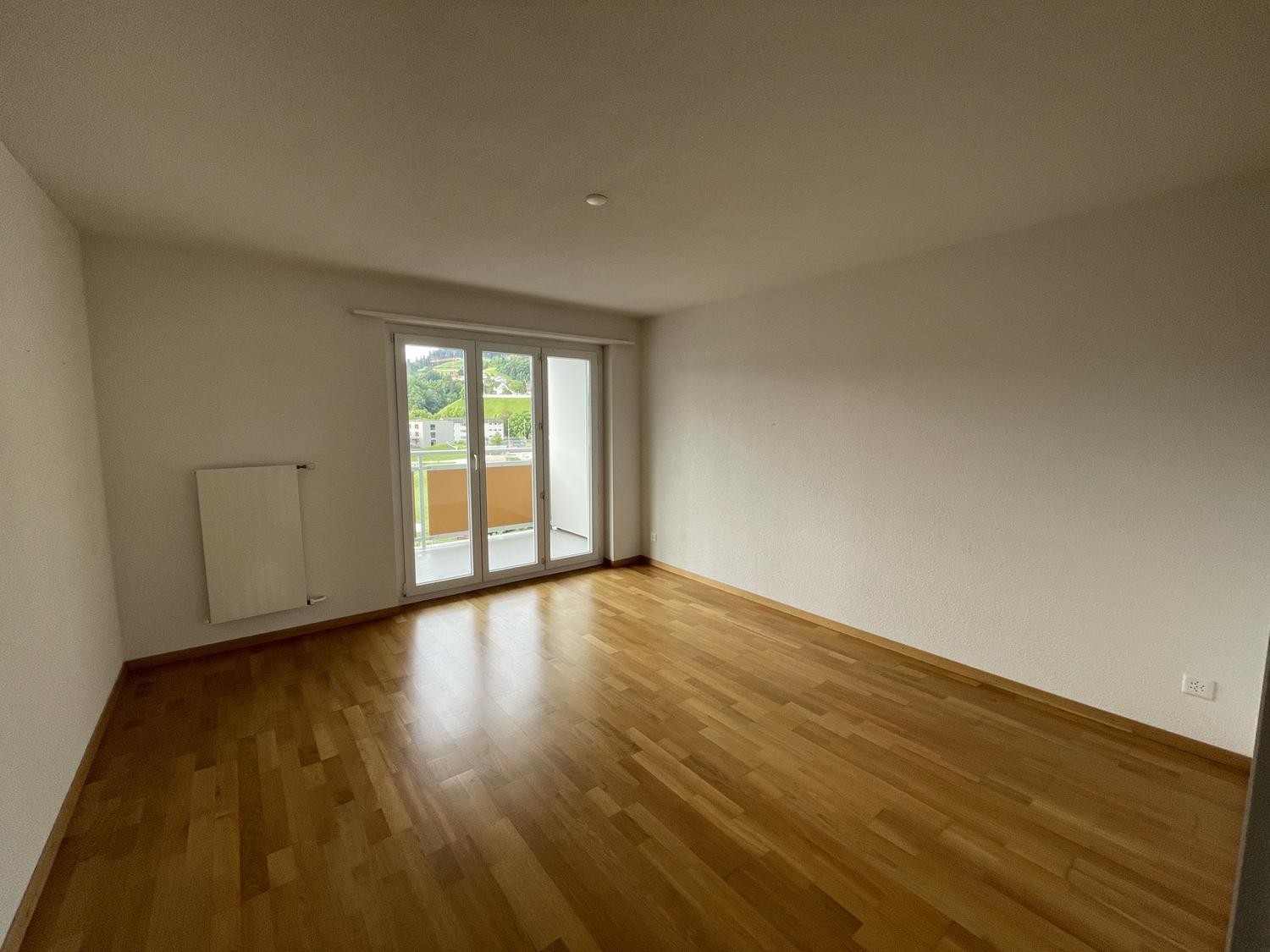 4 rooms apartment, photo 9 of 10
