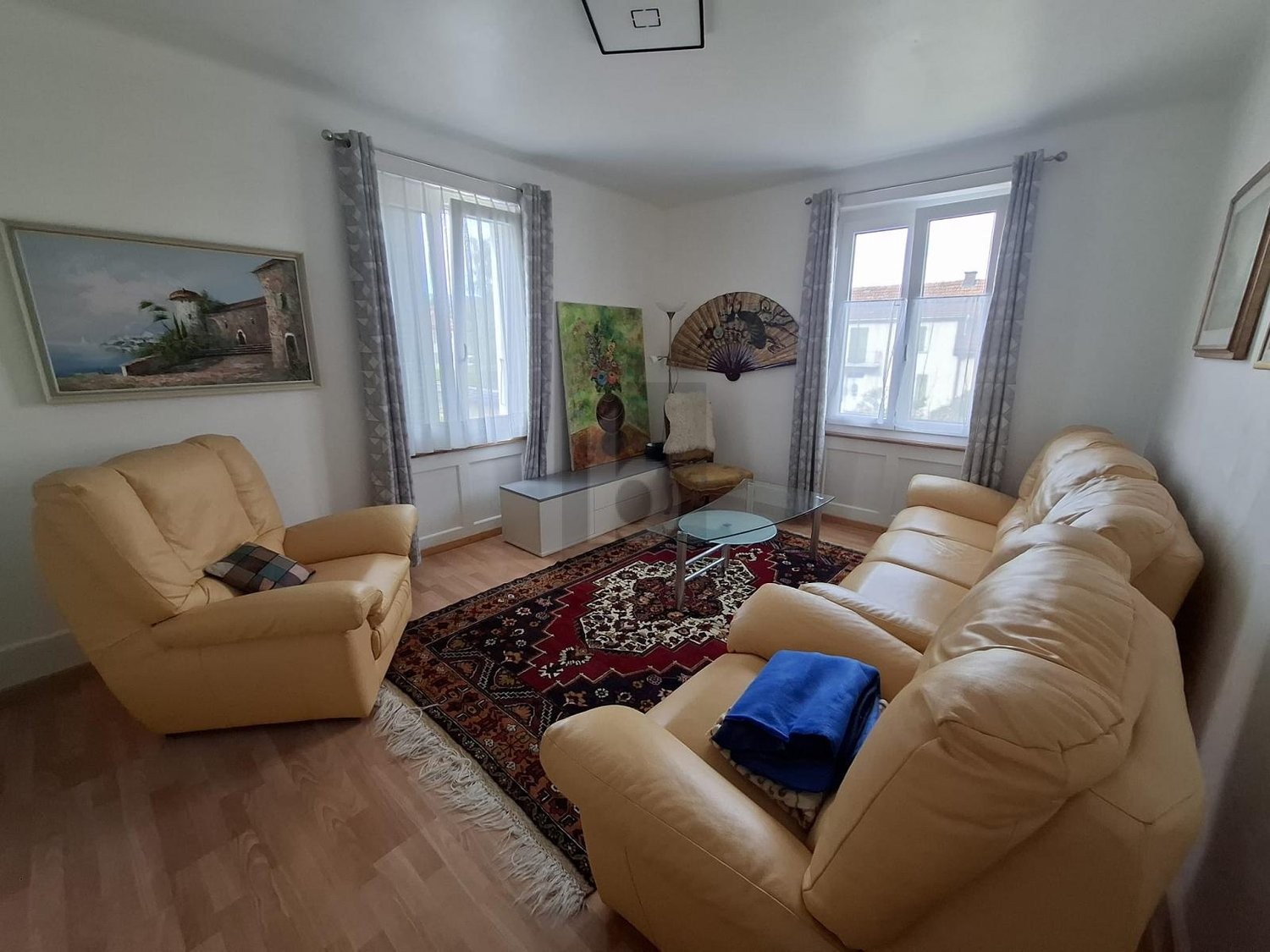 8 rooms duplex house, photo 3 of 4