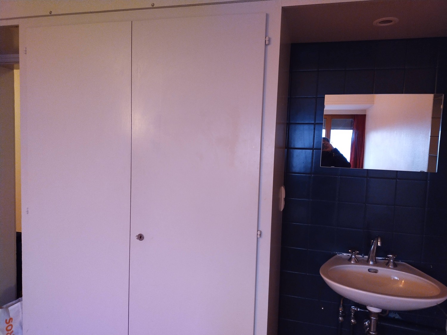 Room in a shared flat, photo 5 sur 9