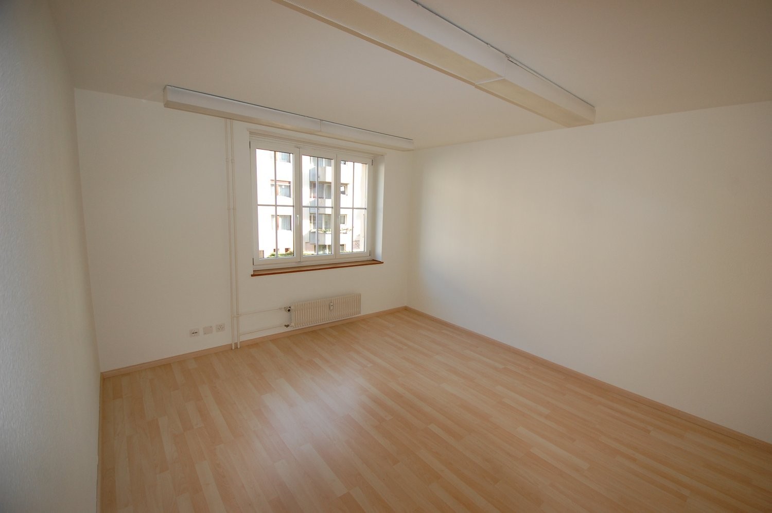 Office, photo 5 of 7