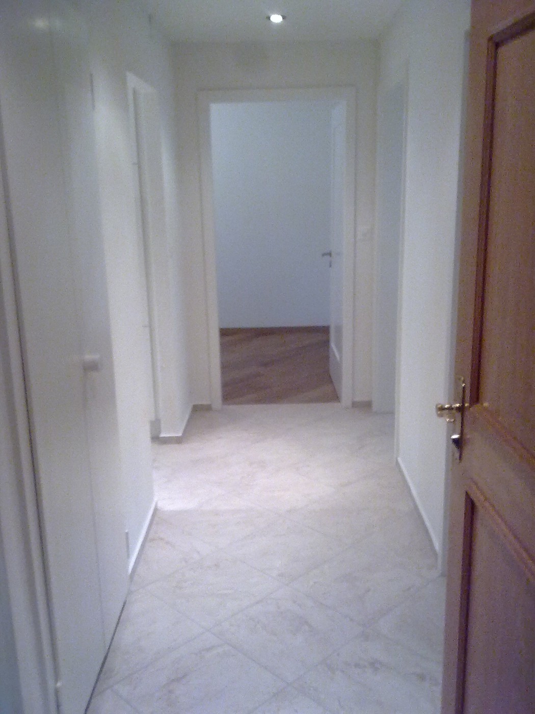 3 rooms apartment, photo 3 of 6