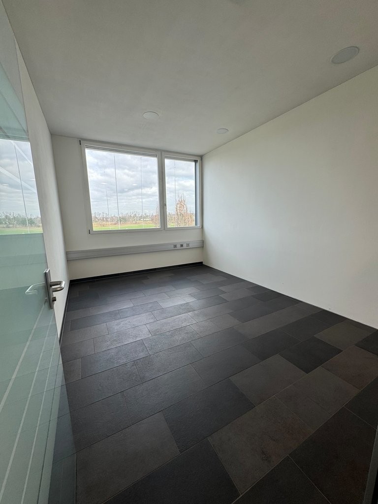 278m² office, photo 6 of 6