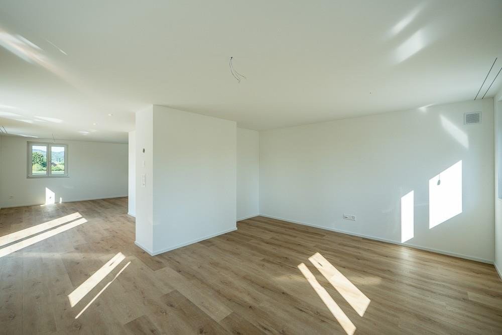 5 rooms apartment, Foto 1 von 10