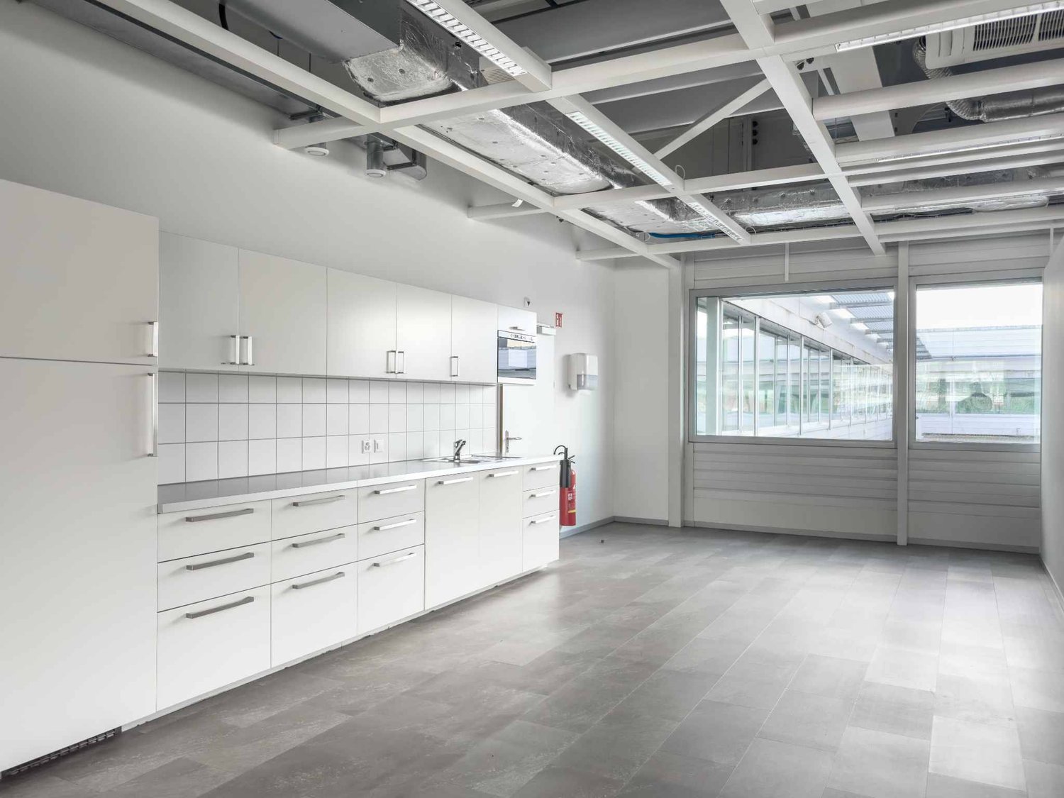5000m² commercial, photo 8 of 9