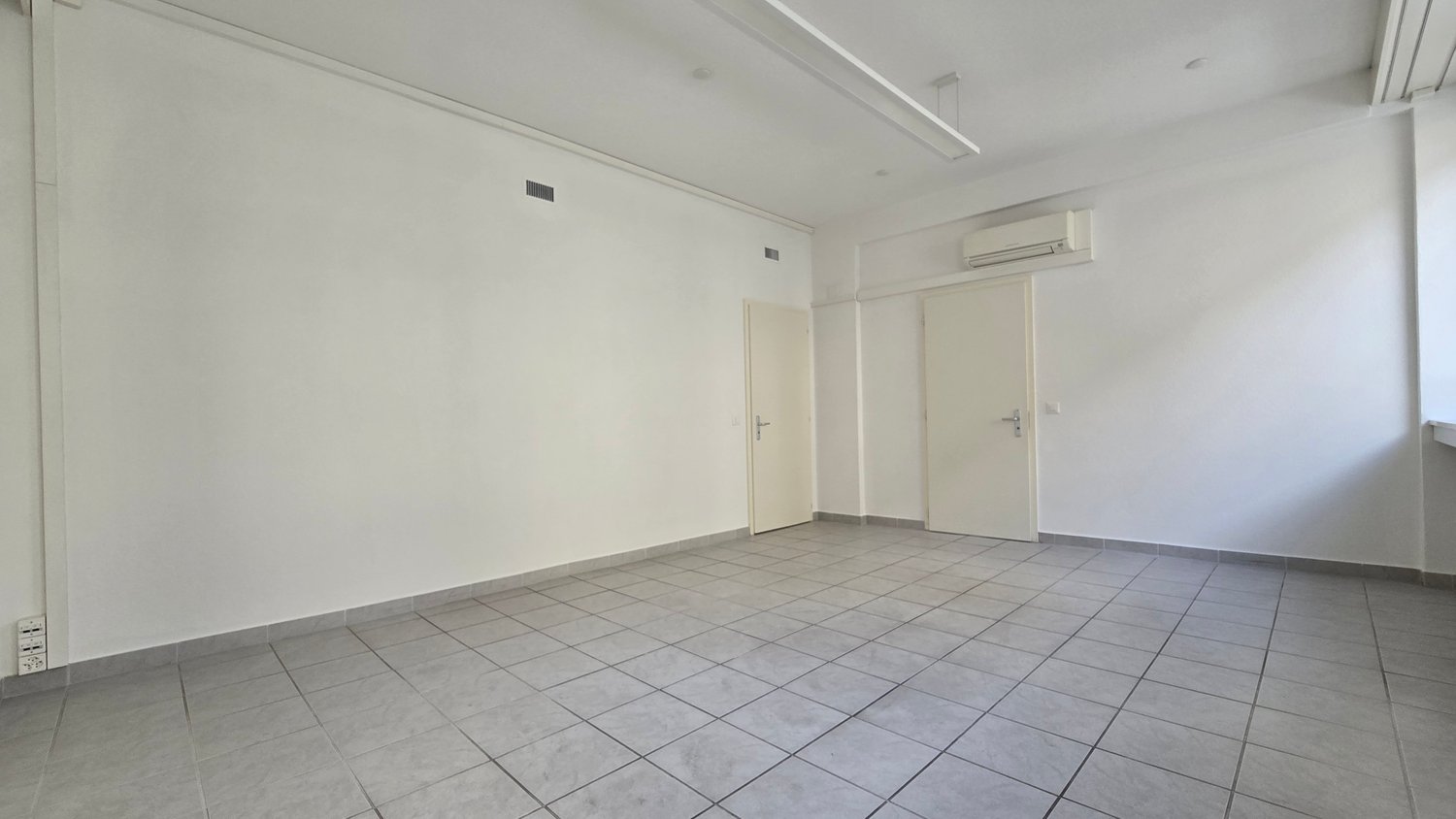 170m² office, photo 8 of 10