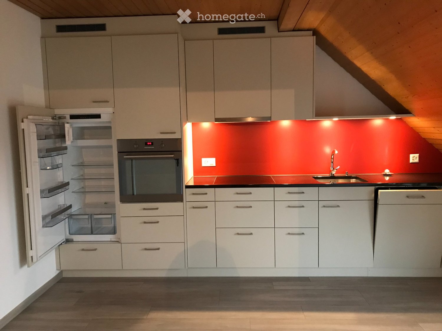 3 rooms apartment, photo 1 of 5