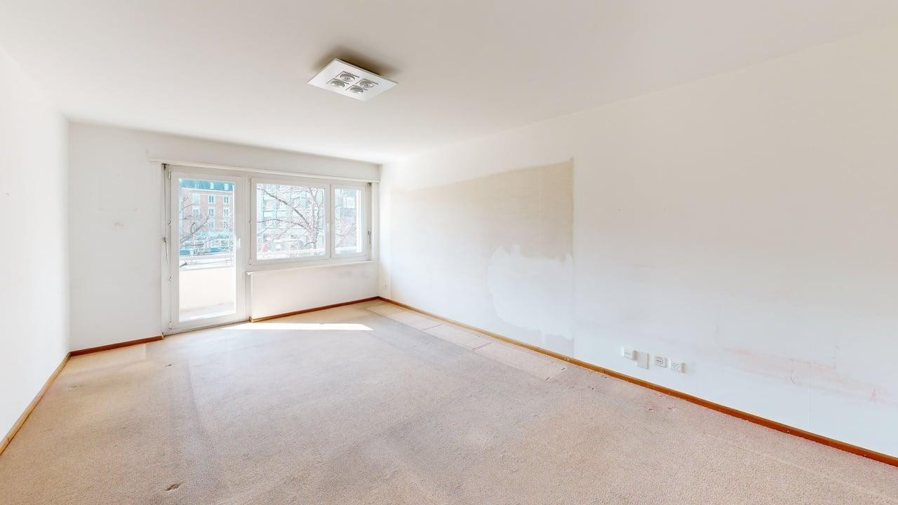 2 rooms apartment, photo 2 of 3
