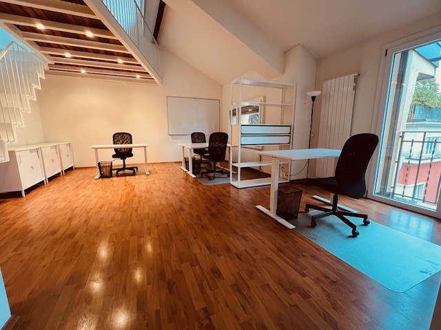 Office, photo 4 of 6