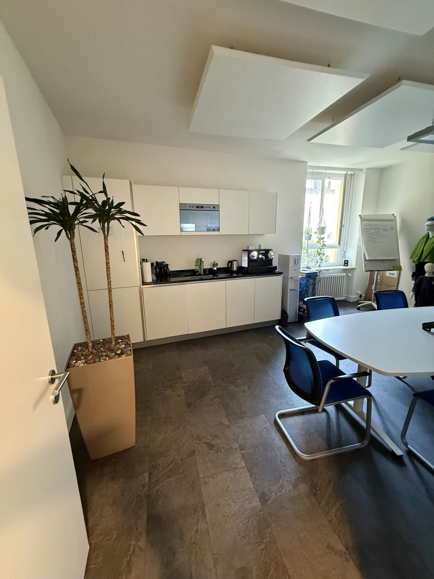 189m² office, photo 4 of 10
