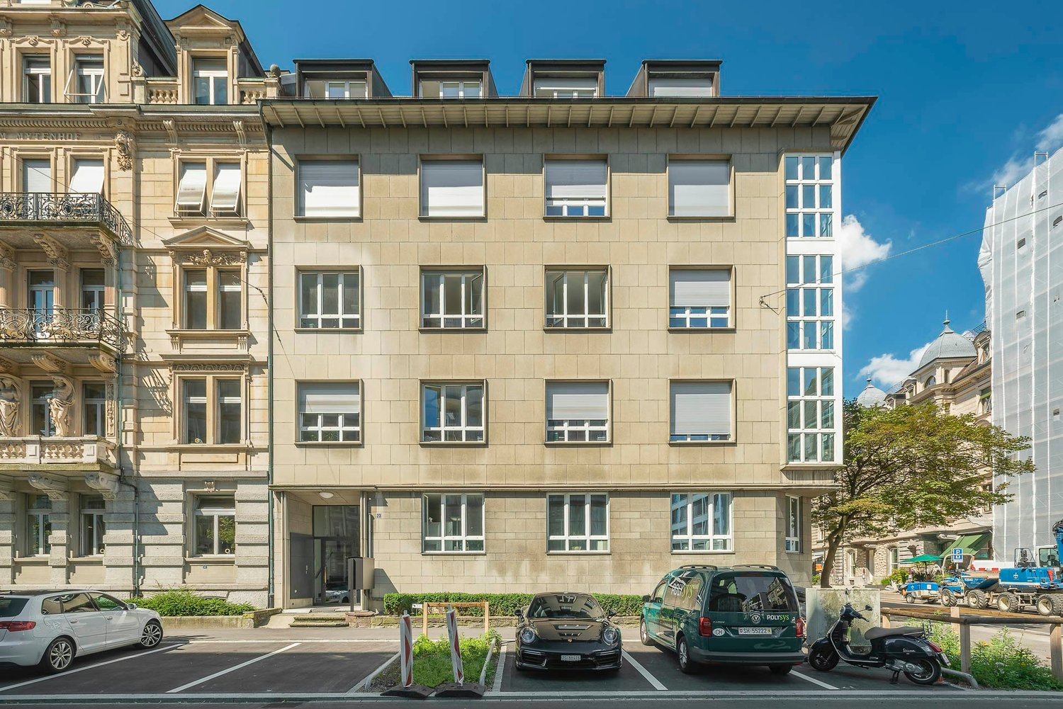 189m² office, photo 2 of 10