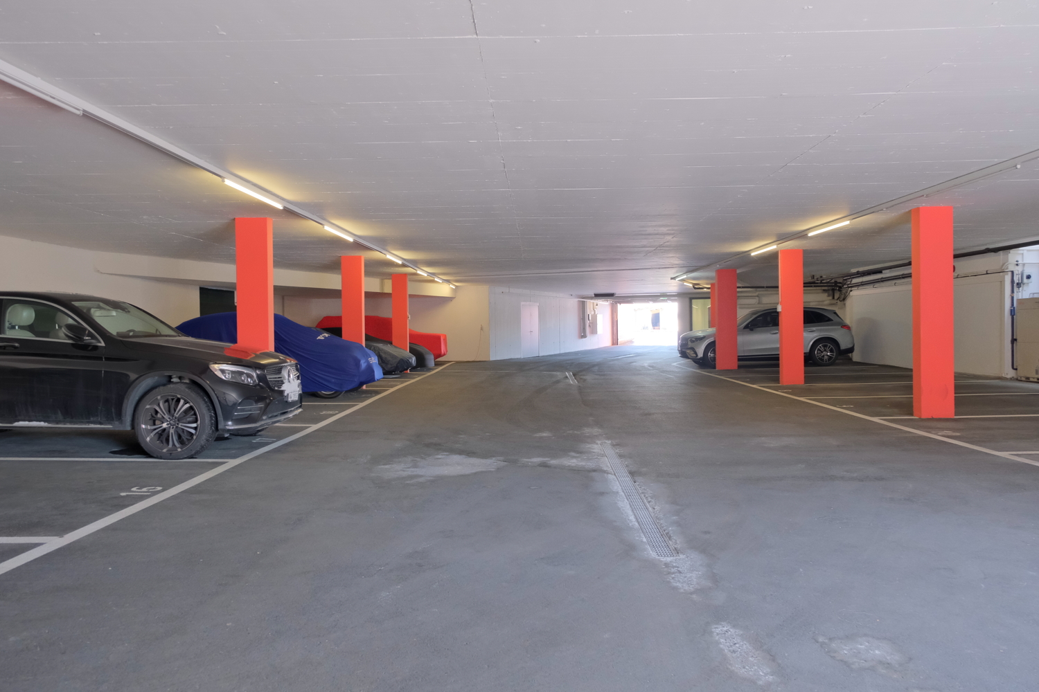 186m² commercial, photo 8 of 9