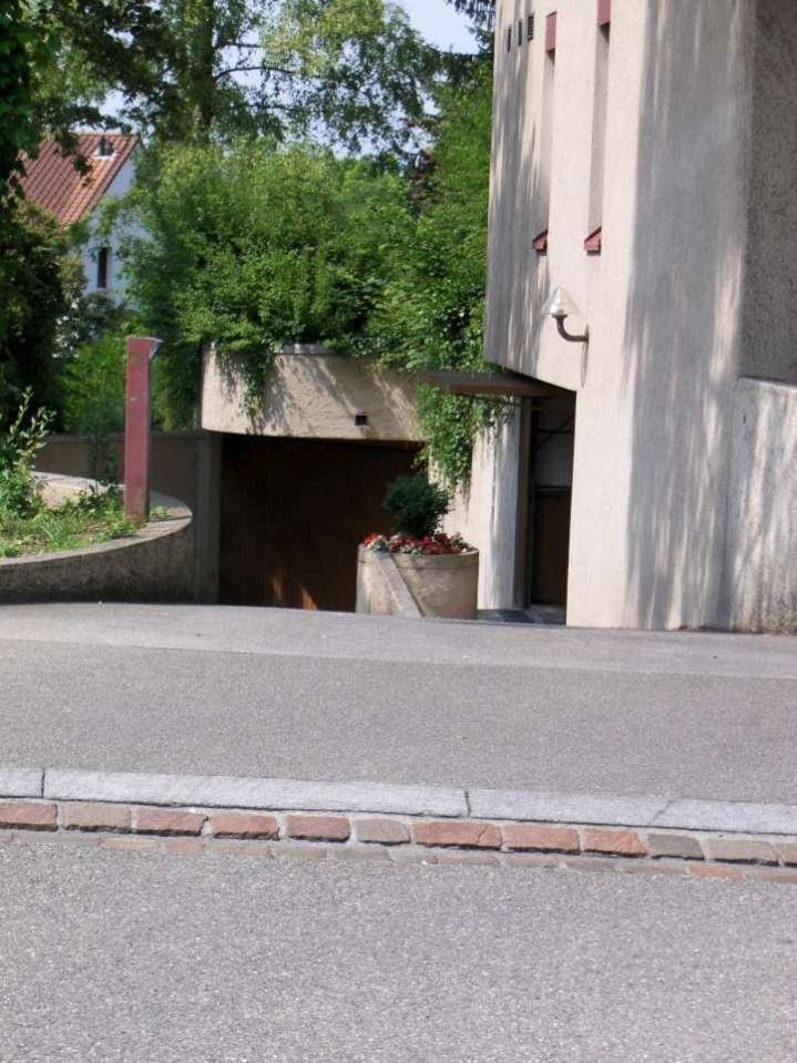 Underground slot, photo 1 of 3