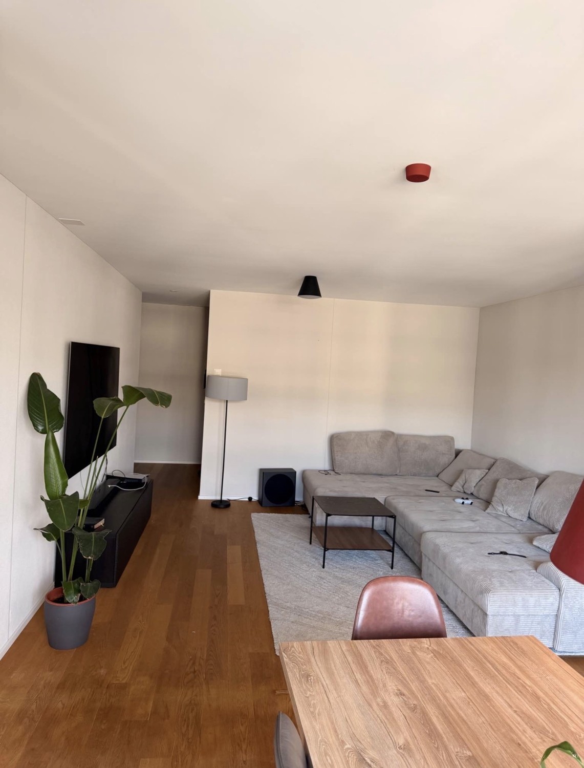 Modern apartment sought for replacement tenant – Glattpark (Opfikon) | CHF 2’490/month, photo 2 of 7