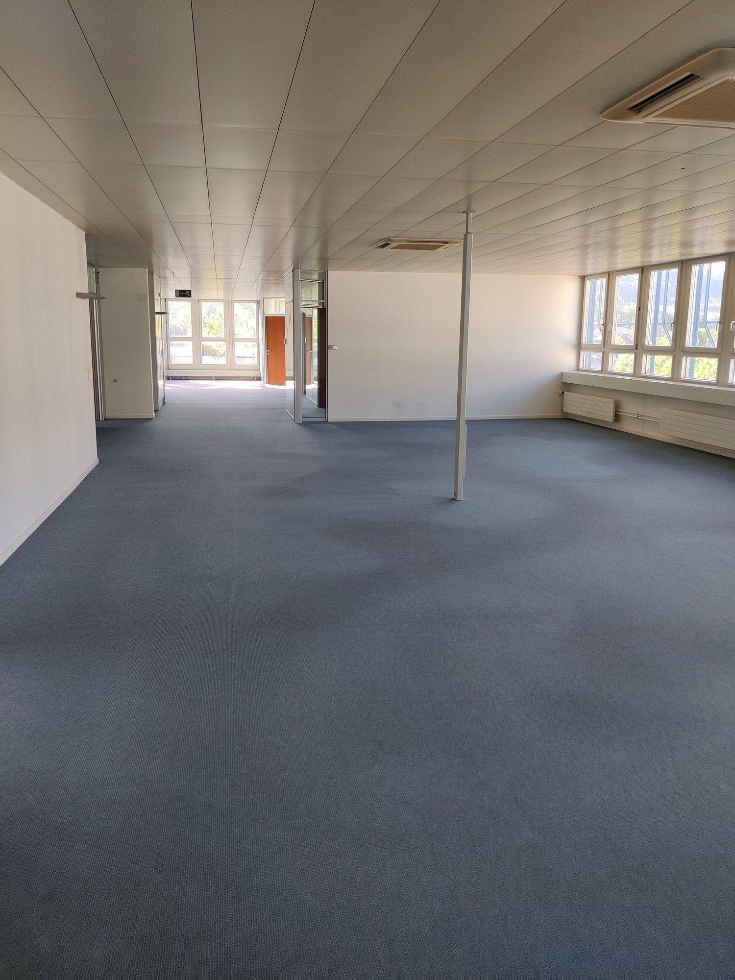 488m² office, photo 2 of 5