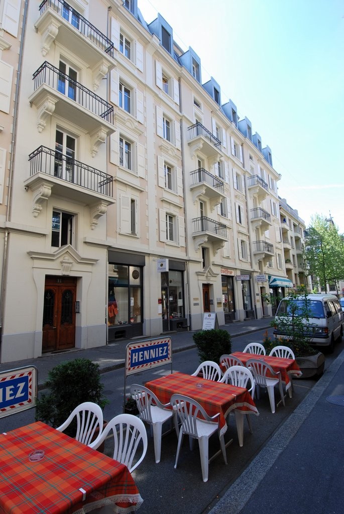 16m² commercial, photo 1 of 3