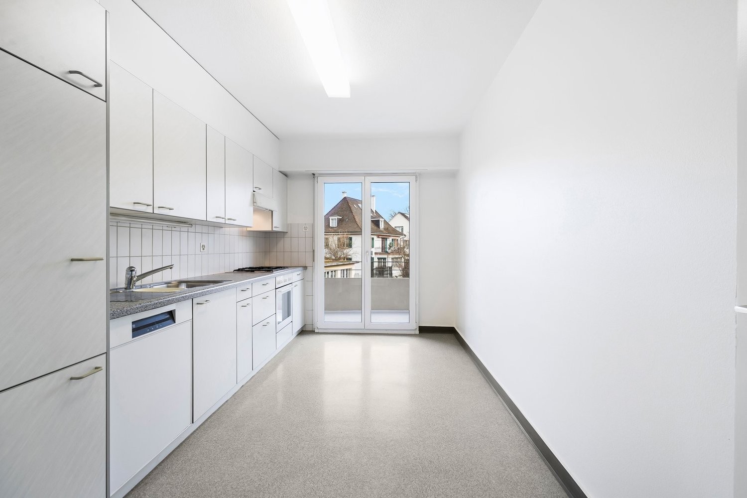 3 rooms apartment, photo 6 of 9
