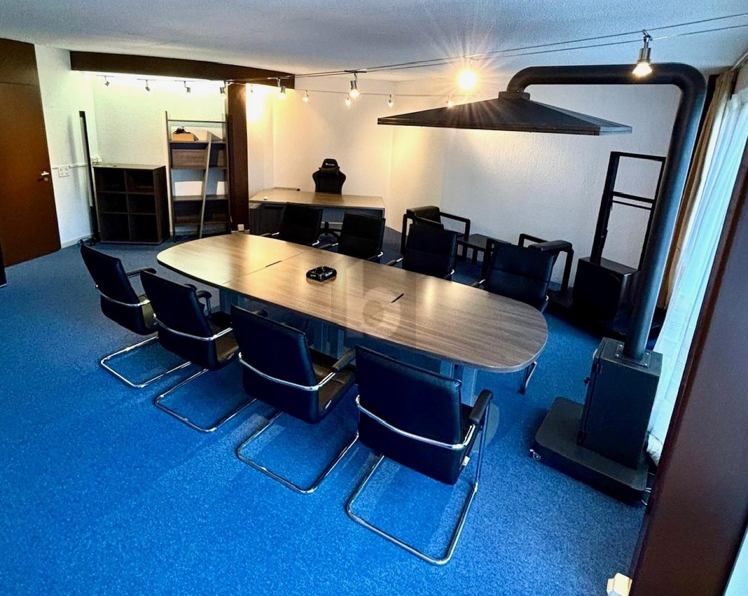 80m² office, photo 2 of 4