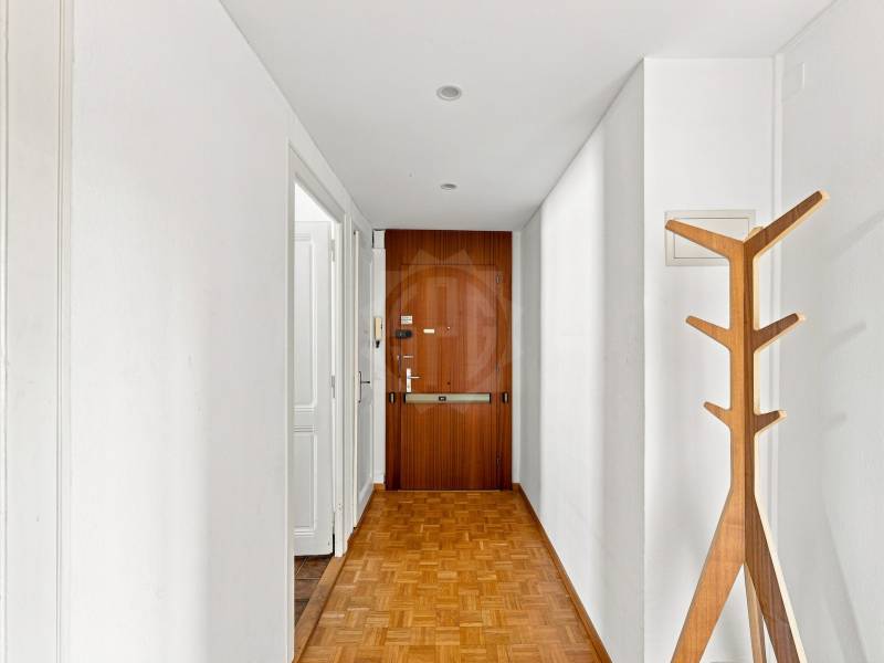 3 rooms apartment, photo 1 of 10