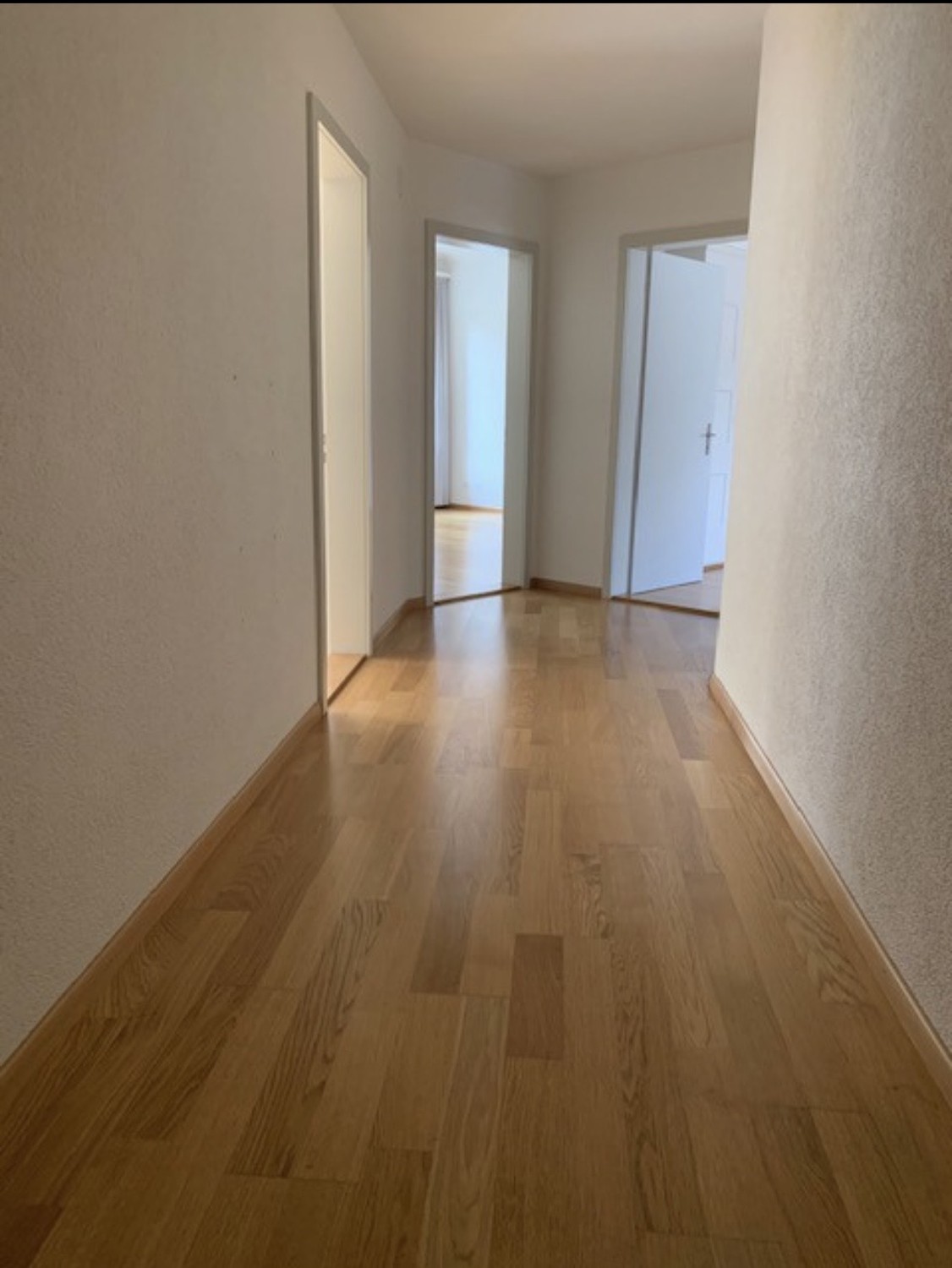 3 rooms apartment, photo 2 of 8