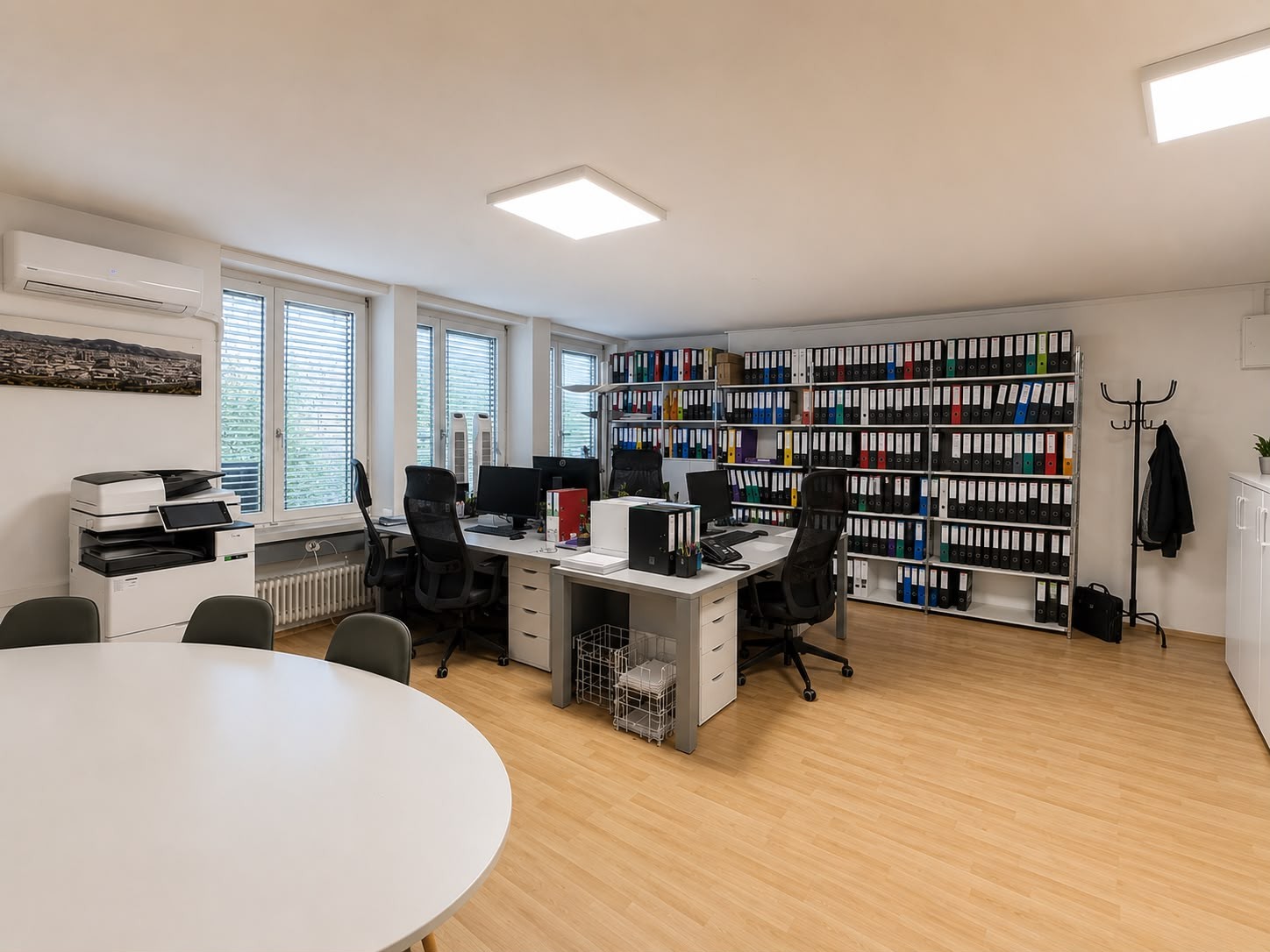 Office, photo 1 of 3