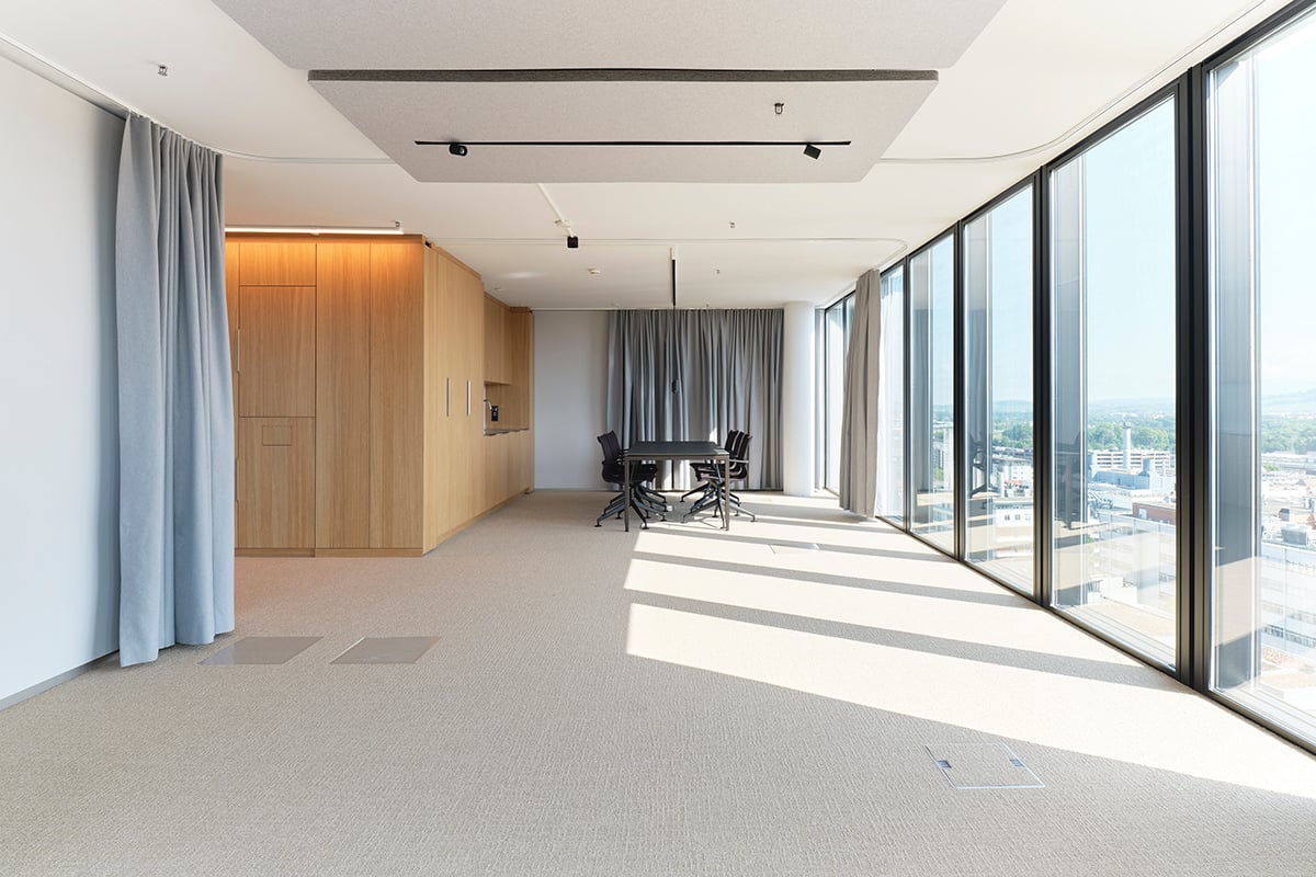 669m² office, photo 6 of 10