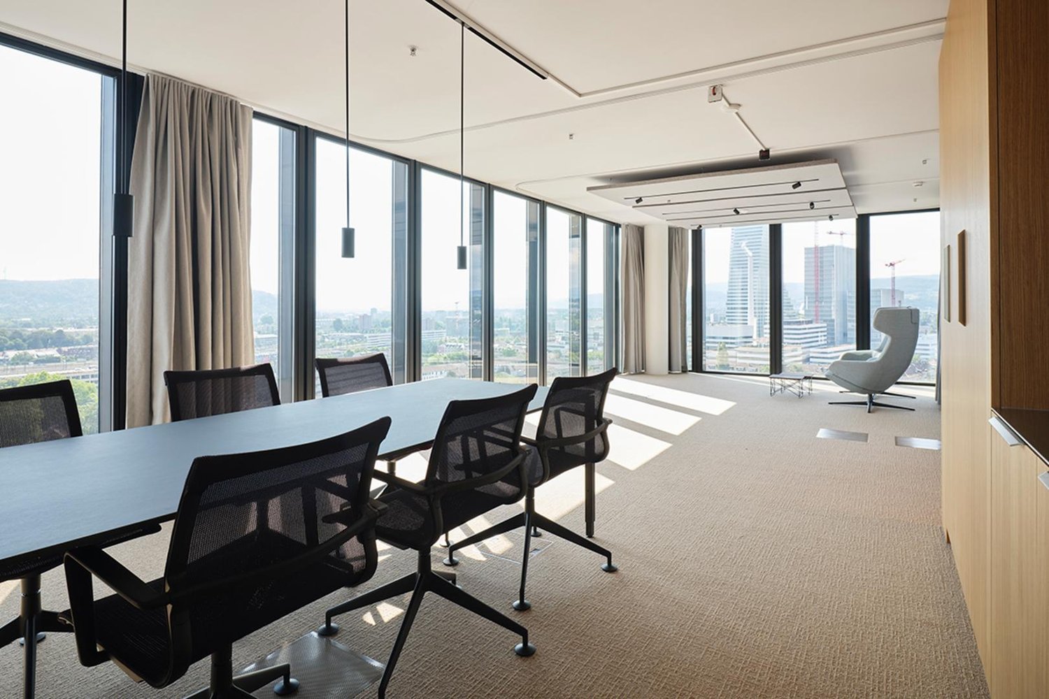 669m² office, photo 10 of 10
