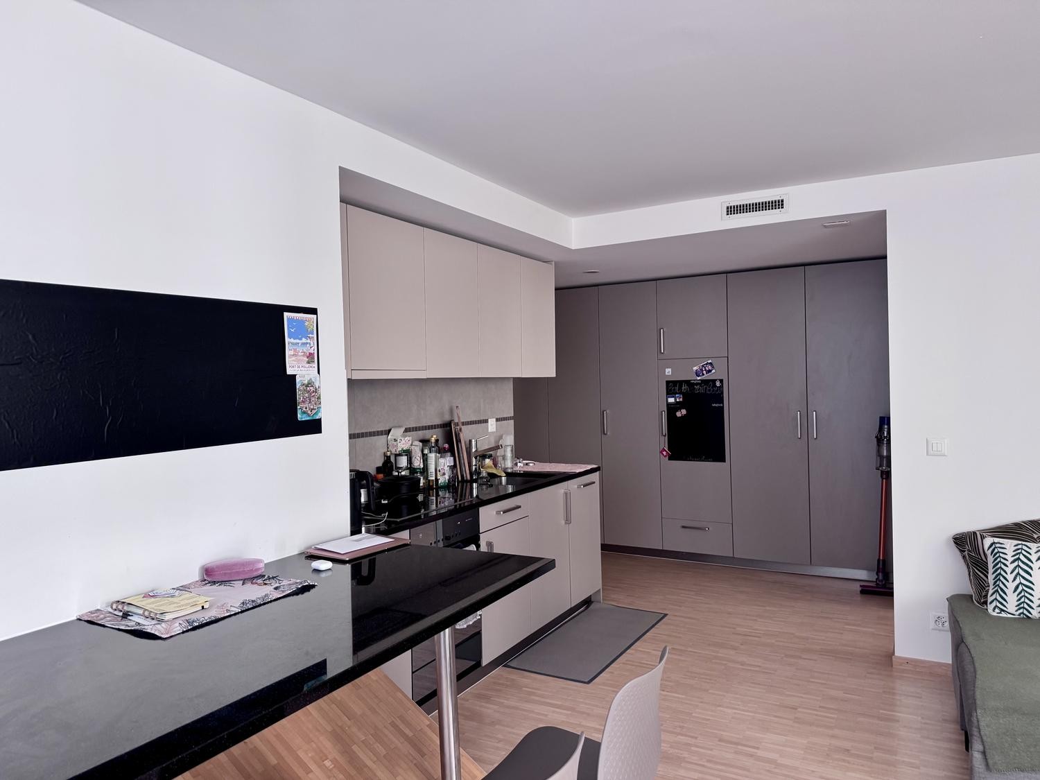 2 rooms apartment, photo 2 of 10