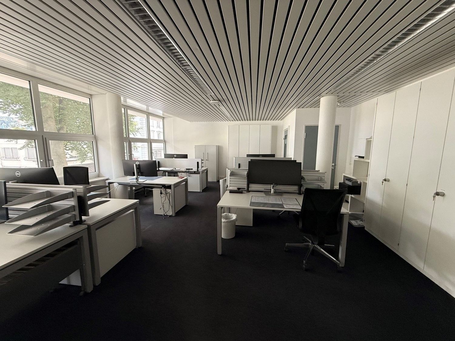 Office, photo 2 of 7