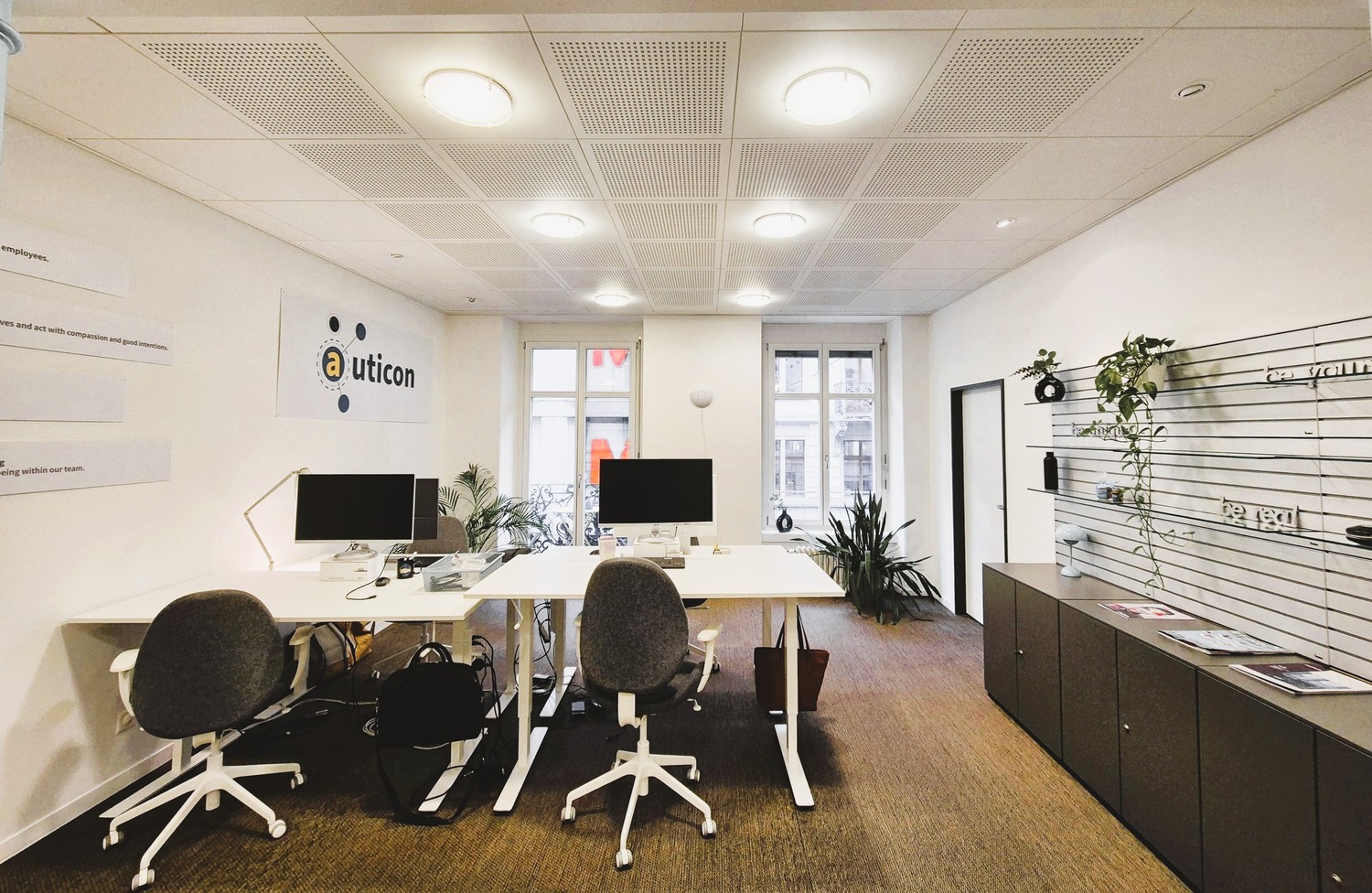 97m² office, photo 2 of 7