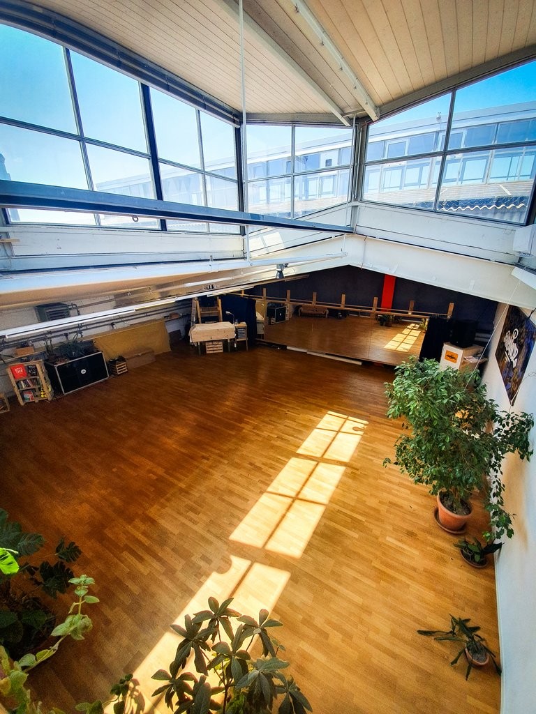 123m² office, photo 3 of 5