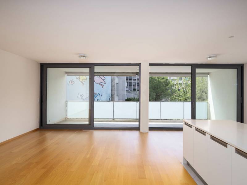 5 rooms apartment, photo 2 of 10