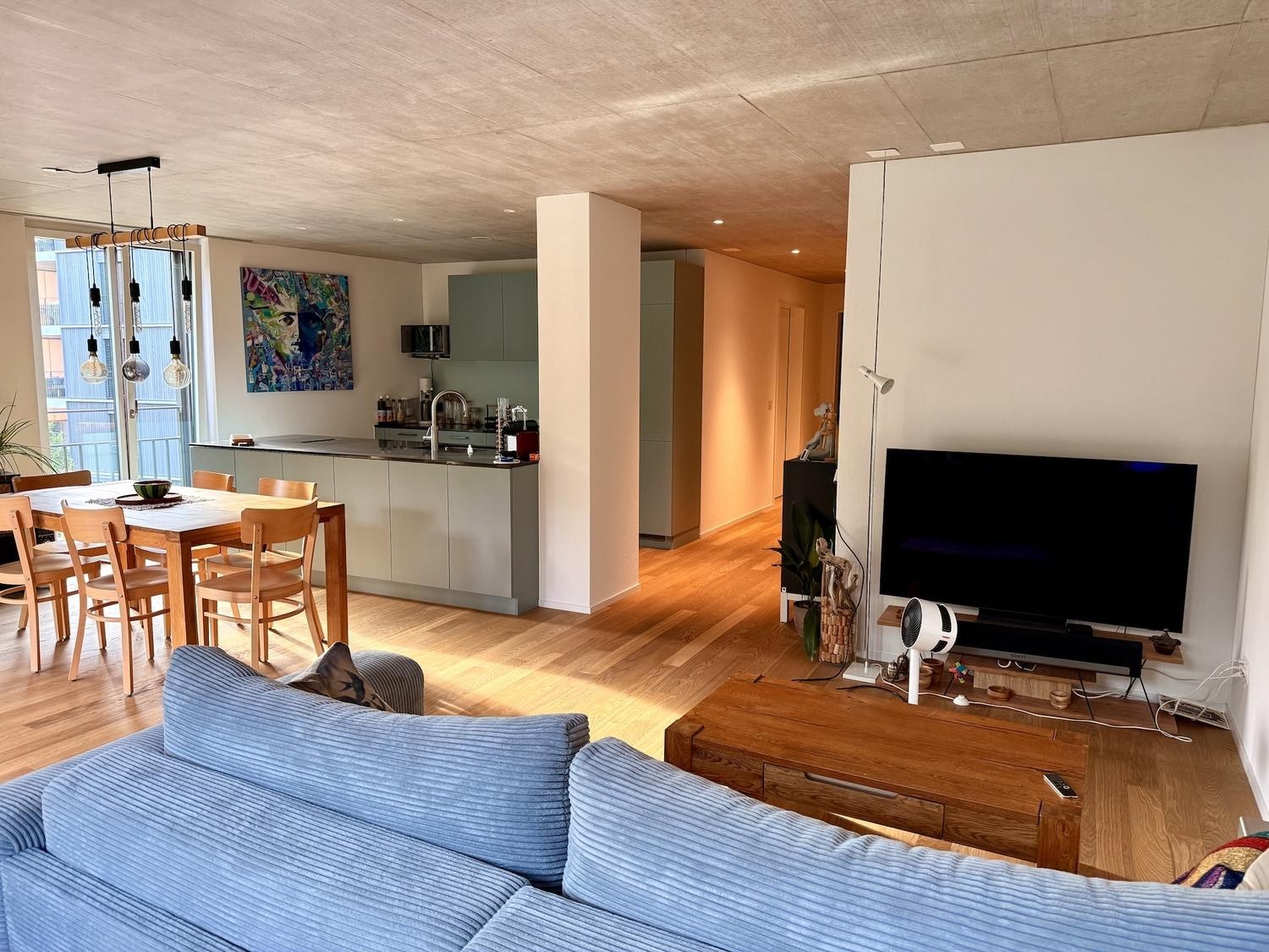 Chambre lumineuse près de la forêt à Kloten - colocataire masculin recherché