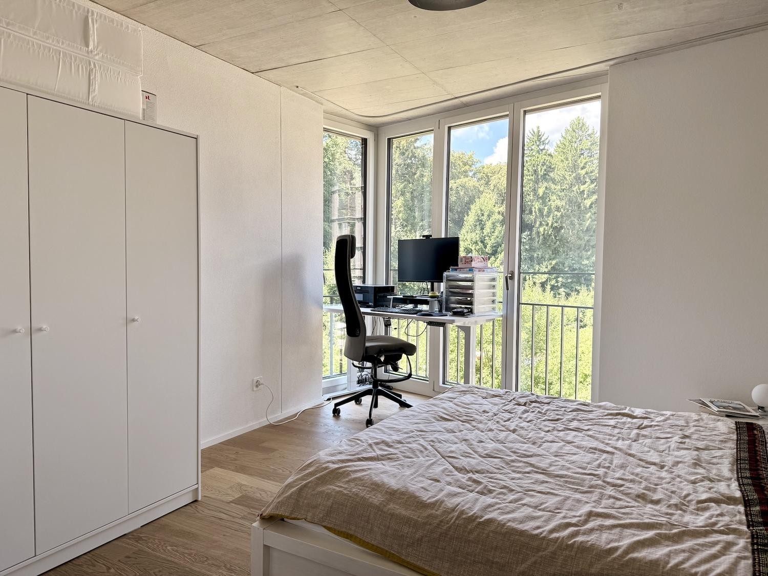 Chambre lumineuse près de la forêt à Kloten - colocataire masculin recherché