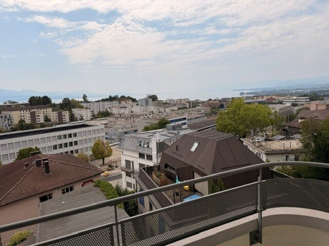 3 rooms apartment, photo 1 of 8