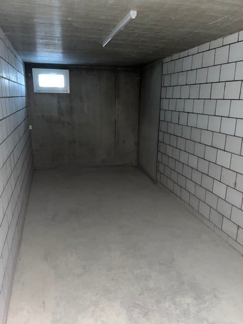 Storage room, photo 2 of 3
