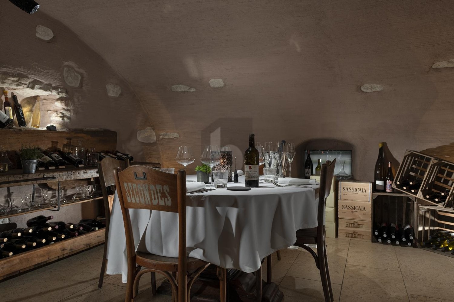 120m² restaurant, photo 1 of 4