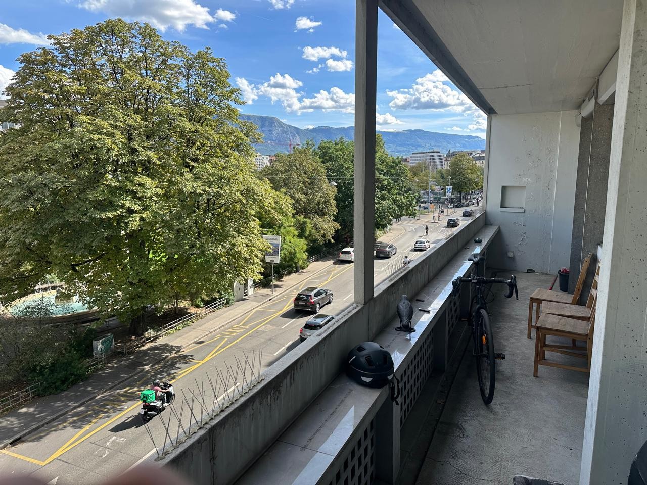 5 rooms apartment, photo 2 of 10