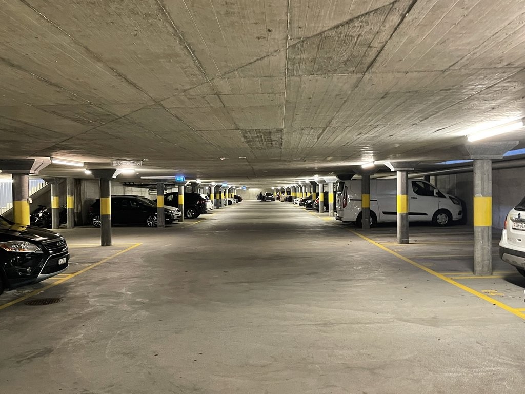 Underground slot, photo 2 of 2