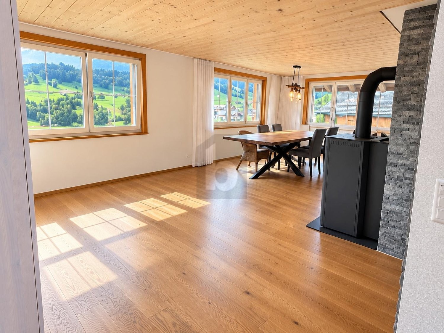 5 ½ rooms apartment, photo 2 of 2