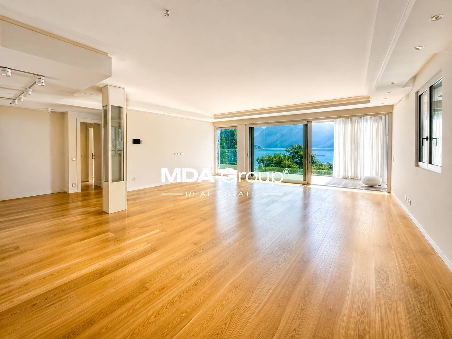 6 ½ rooms apartment