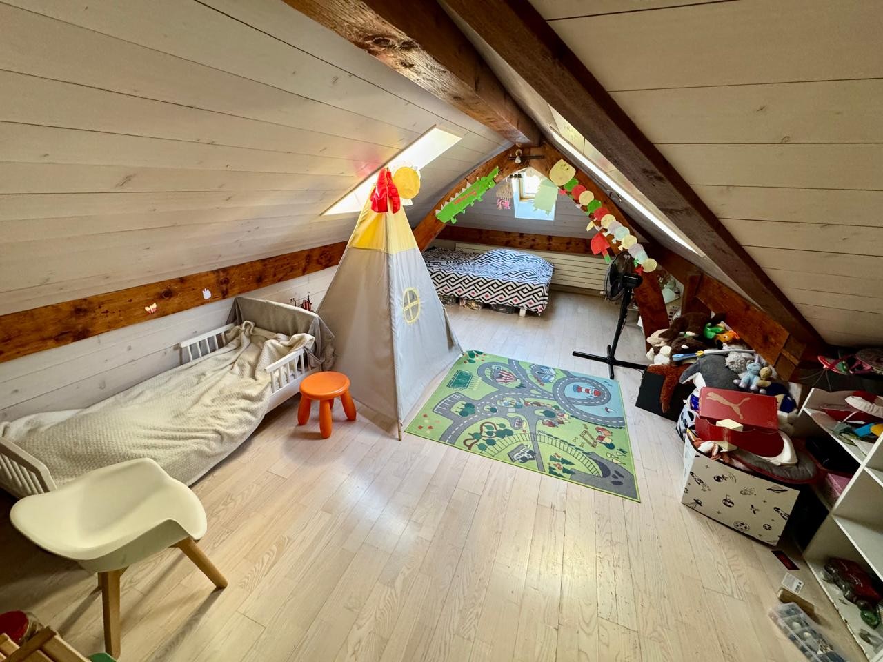 6 ½ rooms apartment