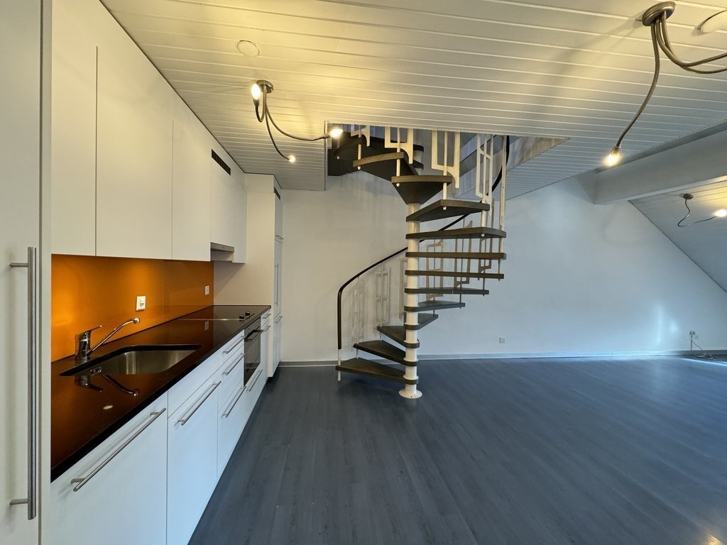 Appartement en attique de 4 pièces