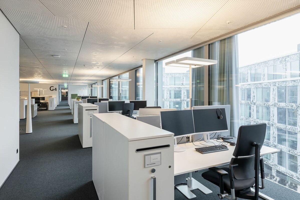 7420m² ufficio