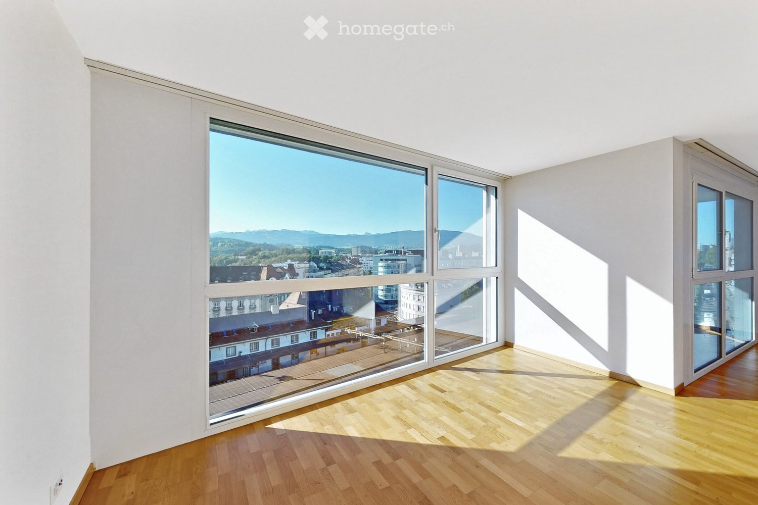 4 rooms apartment, photo 4 of 5