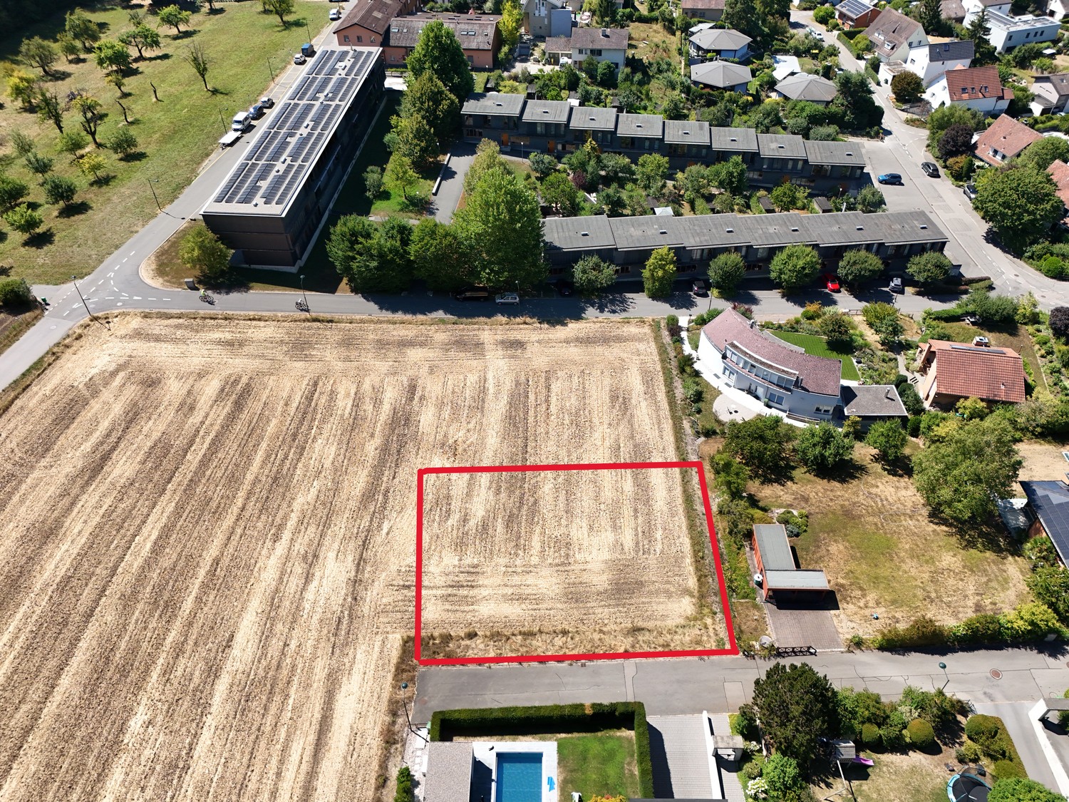 863m² di terreno edificabile