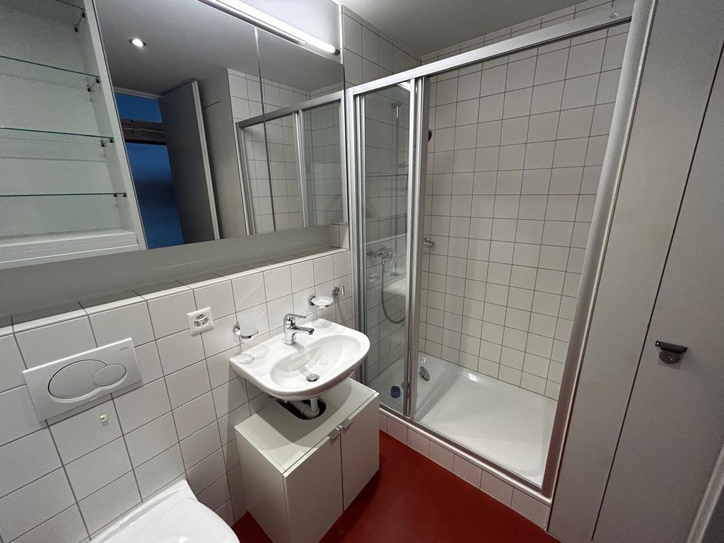 1 room loft, photo 10 of 10